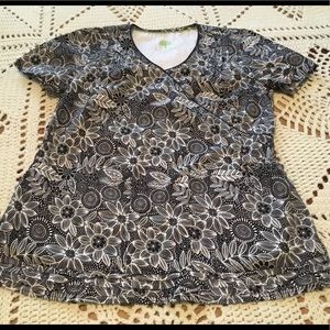 Like new medium size scrub top